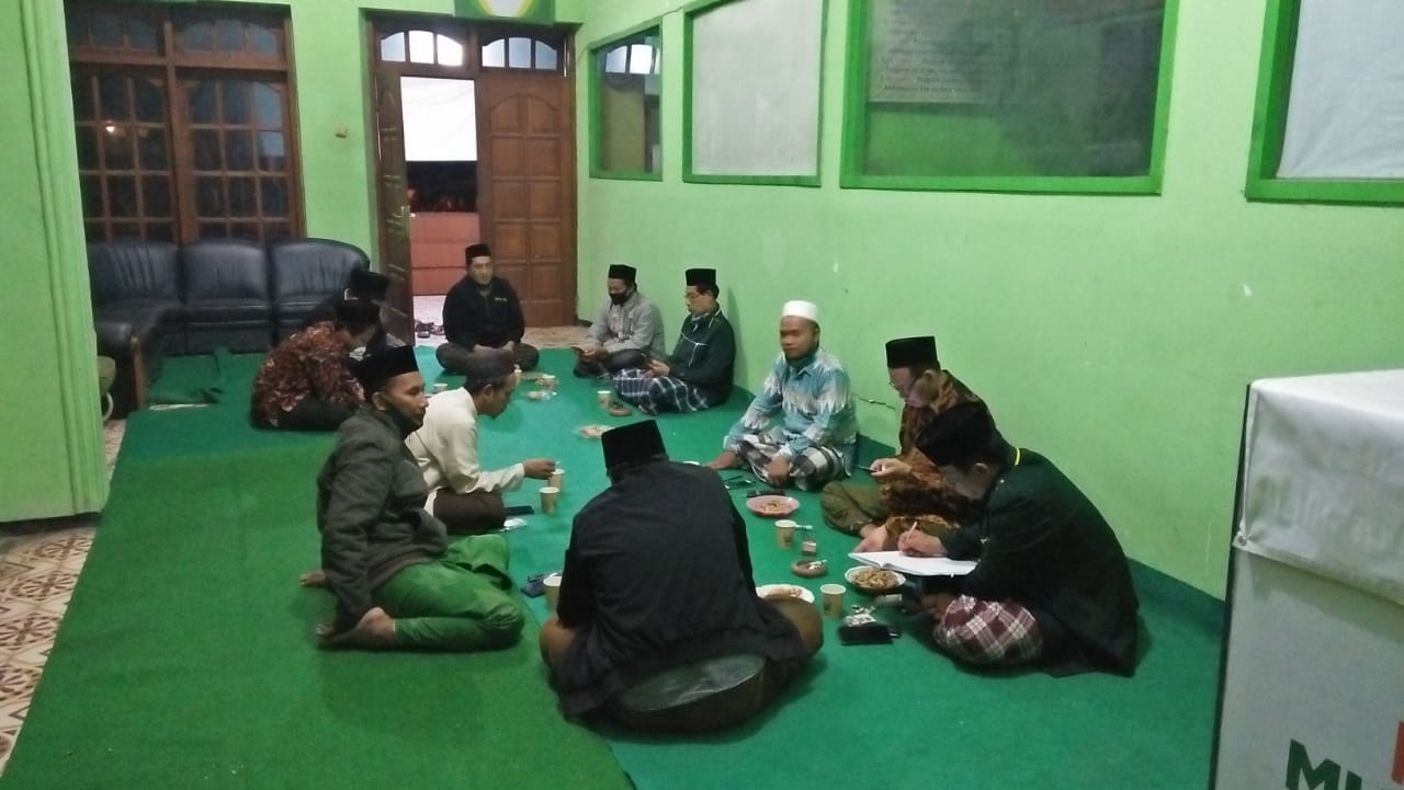 Suasana Rapat Harian PCNU merencanakan Hari Santri 2020