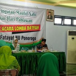 Pengumuman pemenang lomba Da'iyah online bersamaan peringatan Maulid Nabi Muhammad SAW dan hari Pahlawan yang digelar PC Fatayat NU (811)