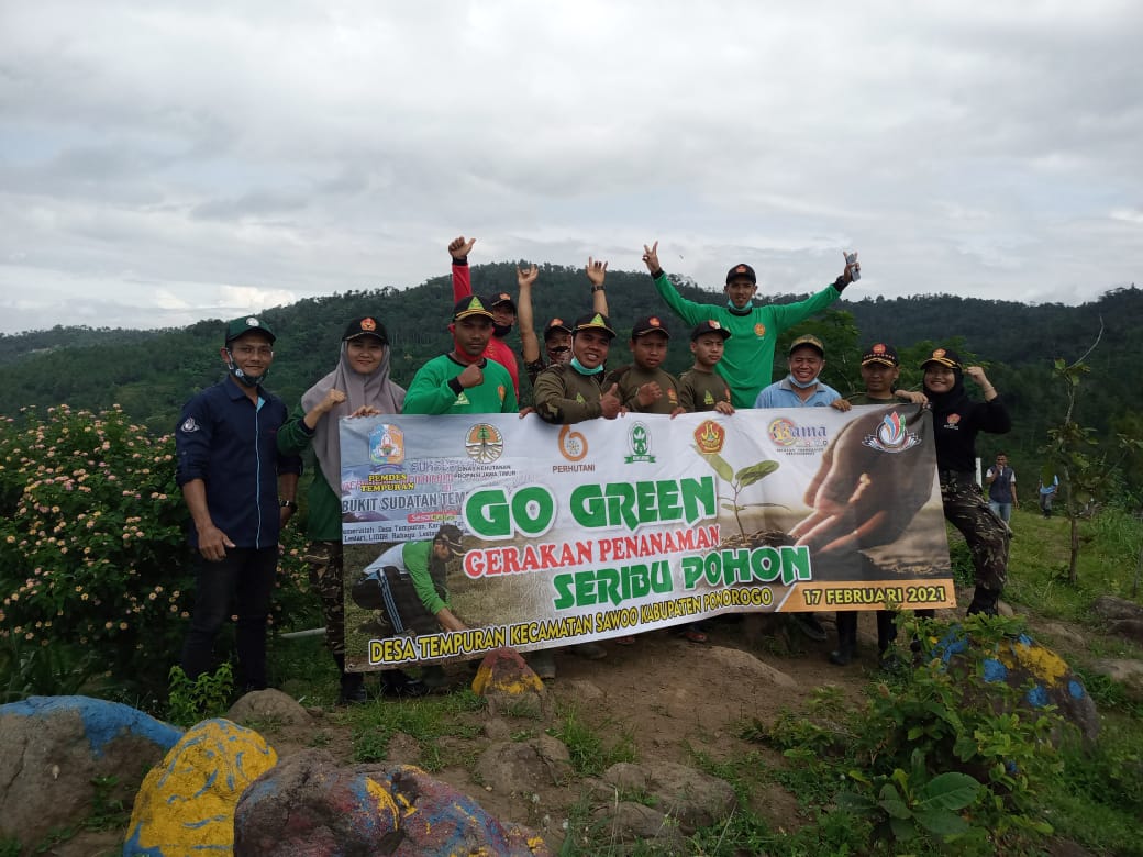 Banser Sawoo bersama KPH Lawu dan steakholder gelar Go Green di Bukit Kukusan-Tempuran-Sawoo