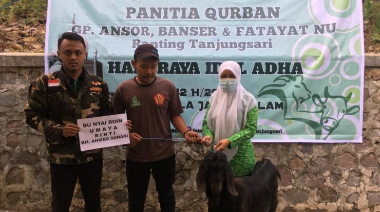 Pimpinan Ranting GP Ansor, Banser, dan Fatayat Desa Tanjungsari Gelar Qurban