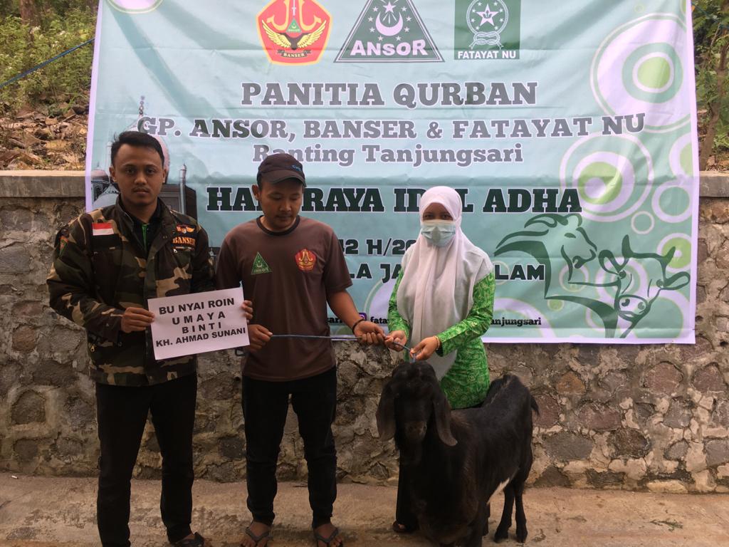 Pimpinan Ranting GP Ansor, Banser, dan Fatayat Desa Tanjungsari Gelar Qurban