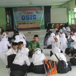 Forum Grup Discussion Calon Osis SMP MA'ARIF