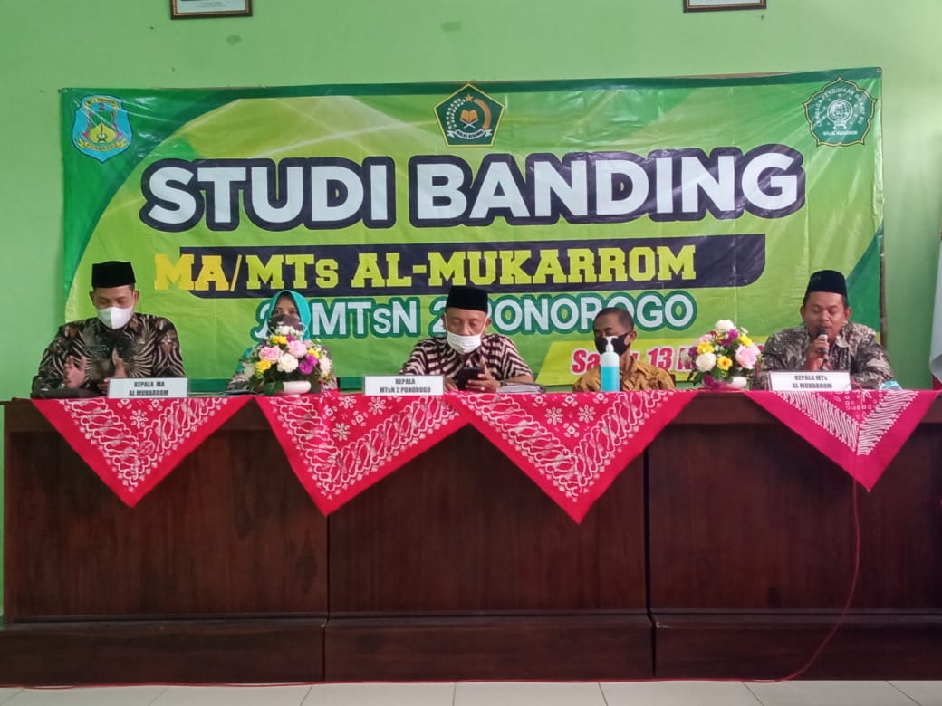 Studi Banding MTs-MA Ma'arif Al Mukarrom ke MTsN 2 Ponorogo - NU PONOROGO